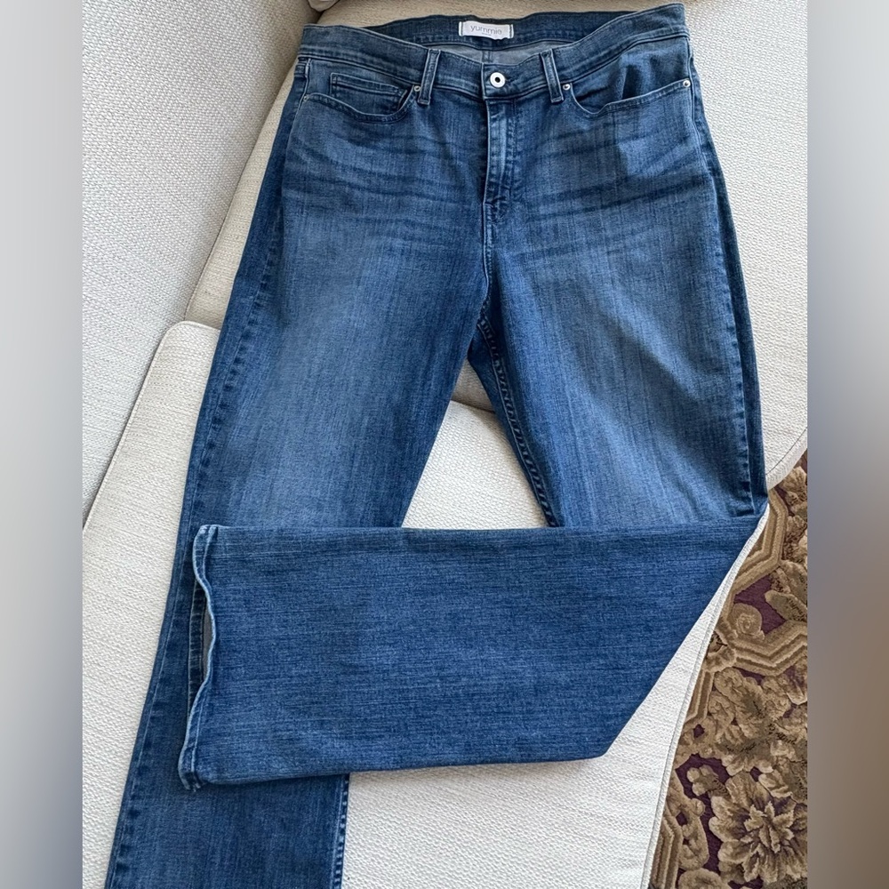 Women's Blue Jeans